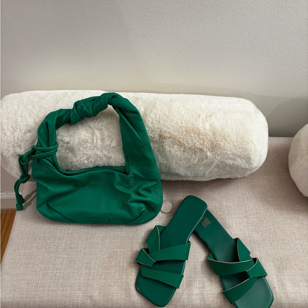 Vince Camuto Lotus Green Evlyn Leather Bag with free new sandals size 9